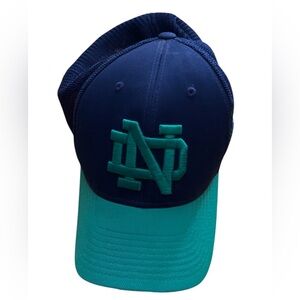 NOTRE DAME vintage ADIDAS Fighting Irish cap